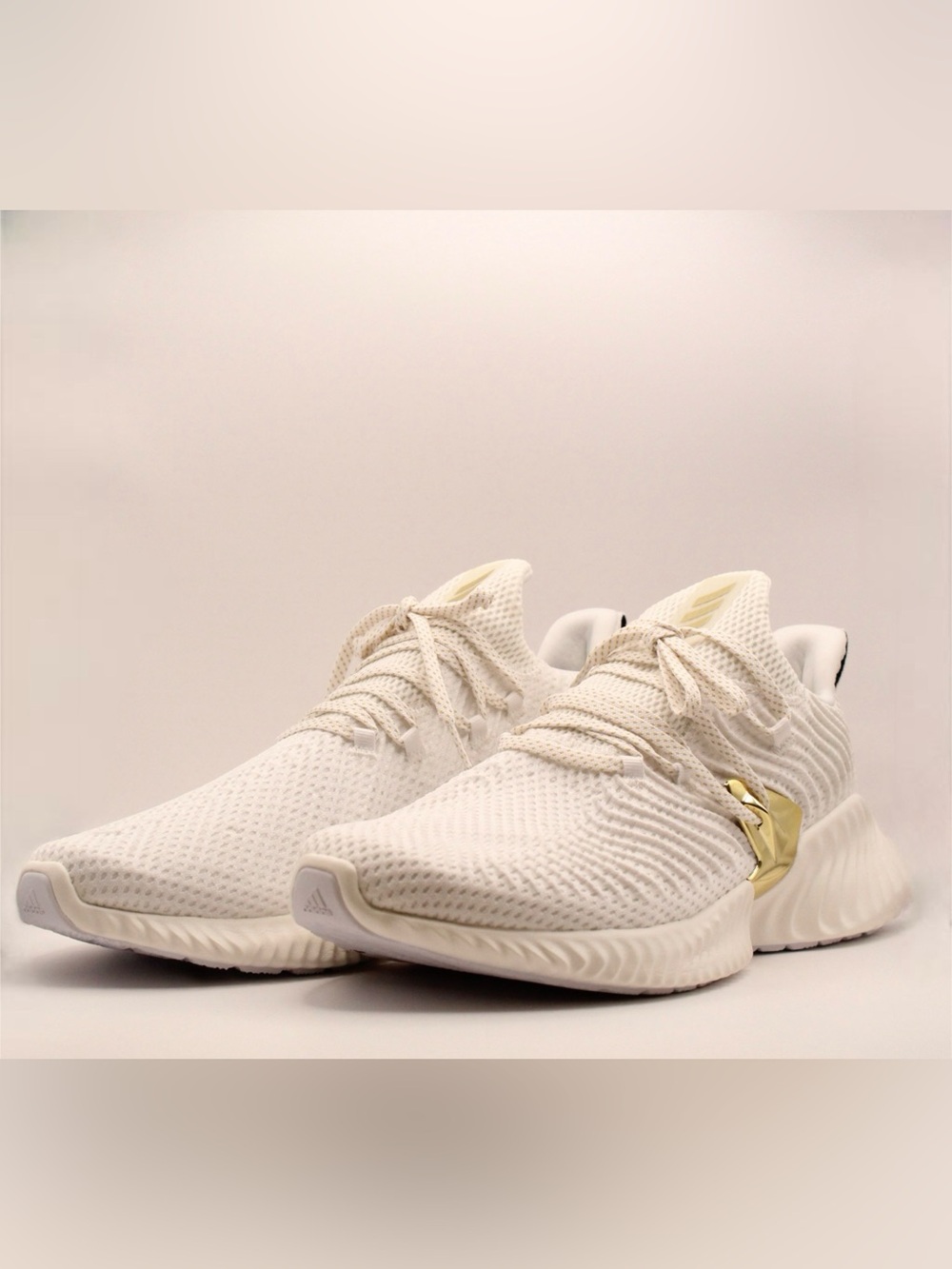 Adidas Alphabounce Instinct Men’s White Knit Sneakers with Gold Accent